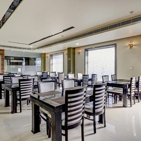 Sanskar Hotel Jaipur Exteriör bild