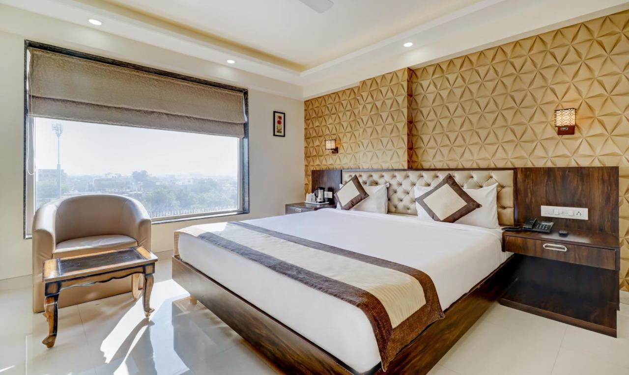 Sanskar Hotel Jaipur Exteriör bild